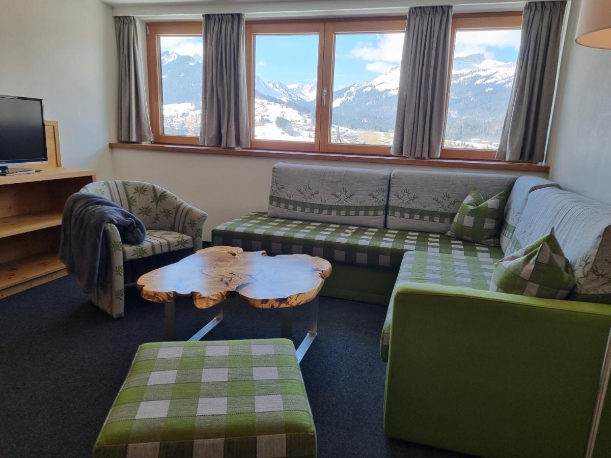 Gaestehaus Alpina Riezlern Εξωτερικό φωτογραφία