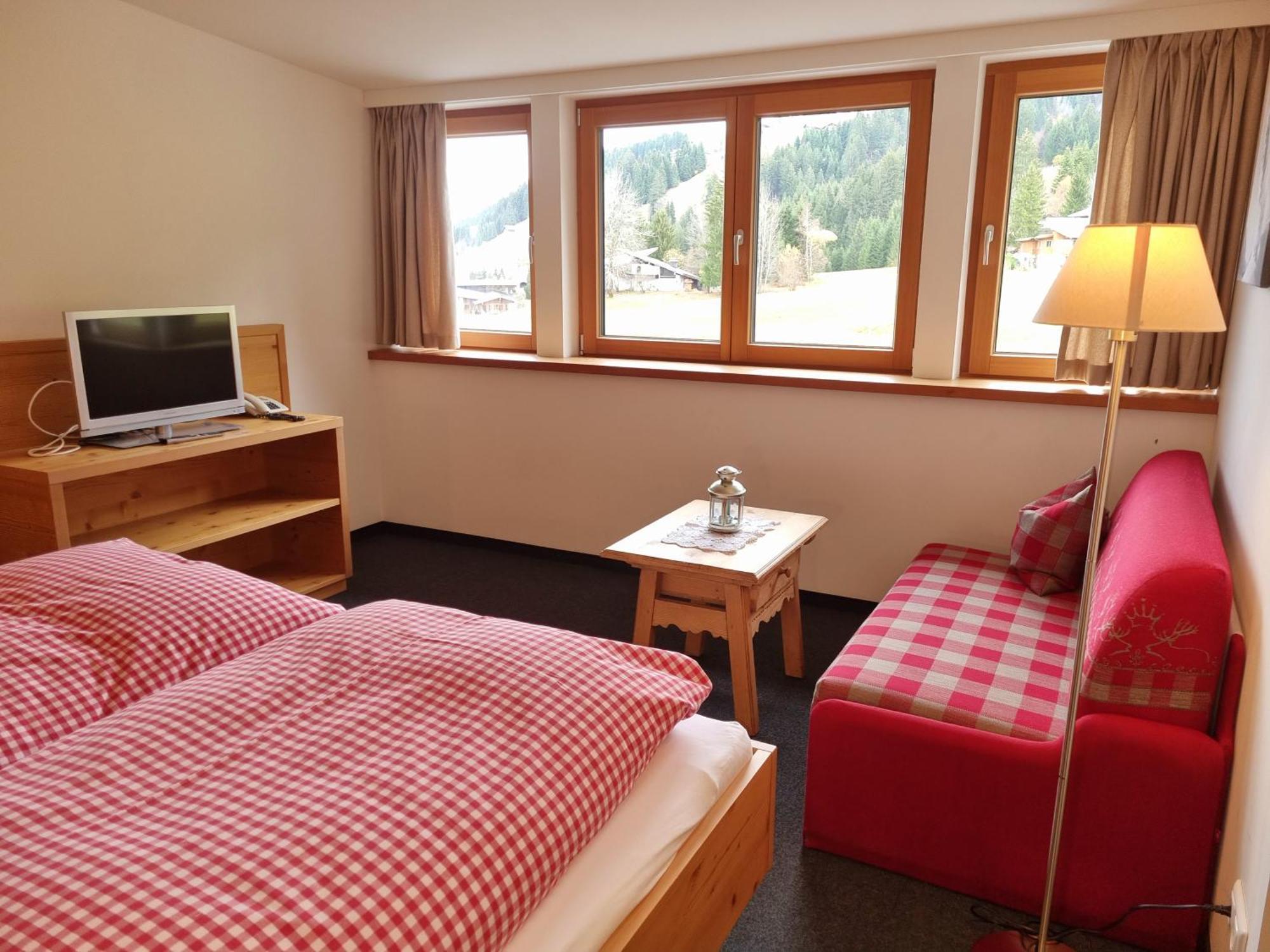 Gaestehaus Alpina Riezlern Δωμάτιο φωτογραφία